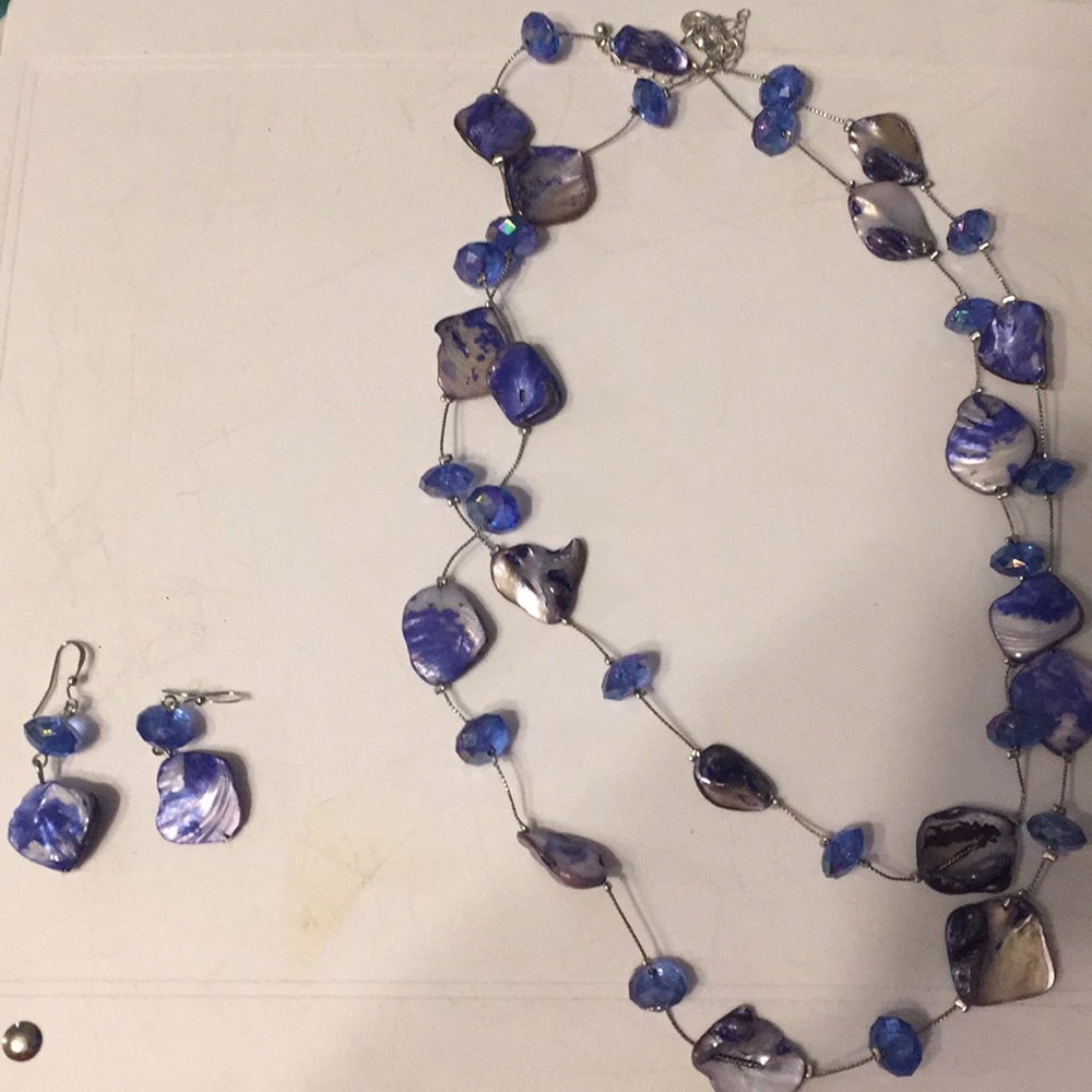 Beach glass and beads necklace and earrings set